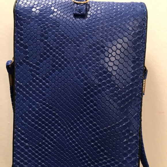 Purse - Picture 4 of 7